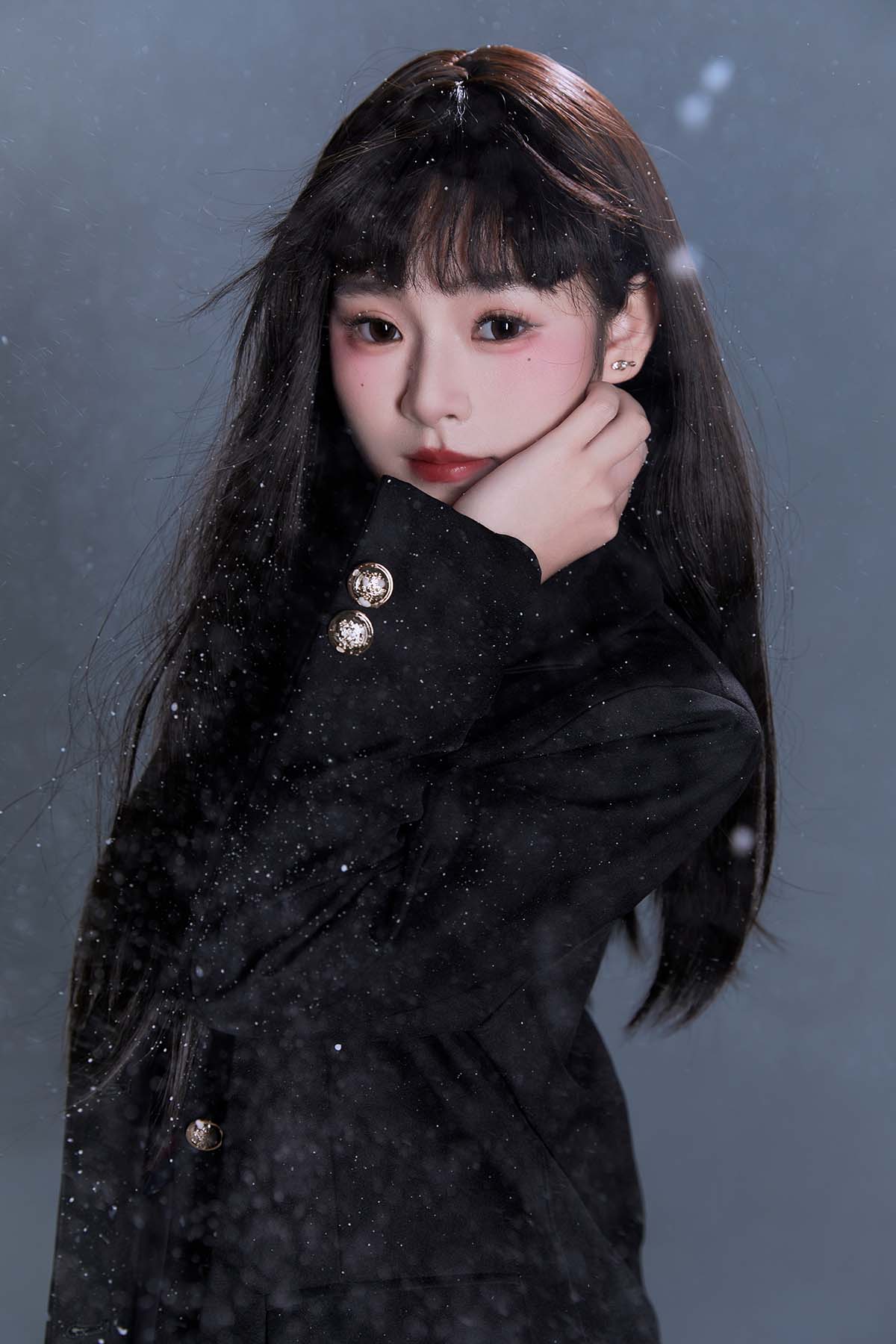 [YITUYU艺图语]2025.03.02 韩系雪景jk写真 啊丹