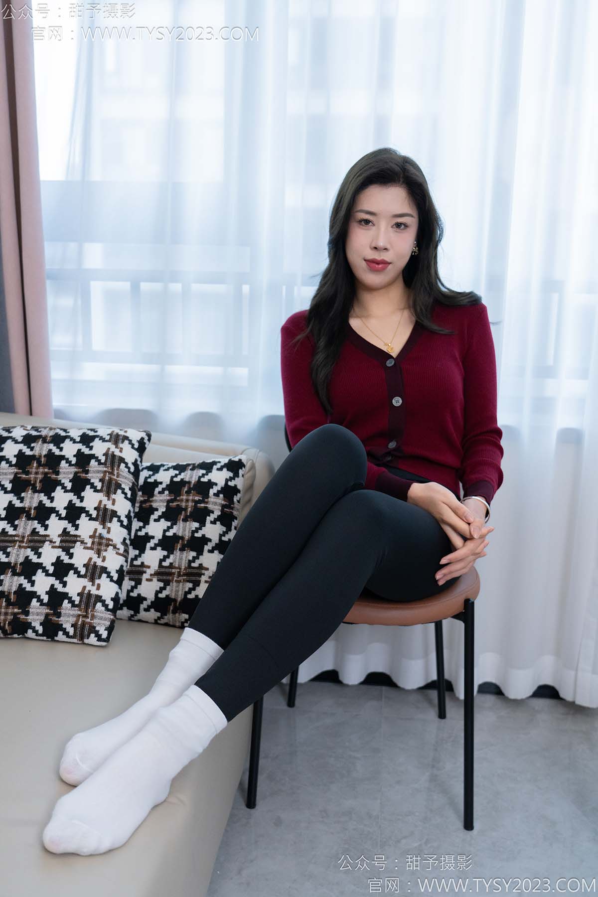 甜予摄影 NO.155 咖啡豆-靴子、脏袜子、裸足