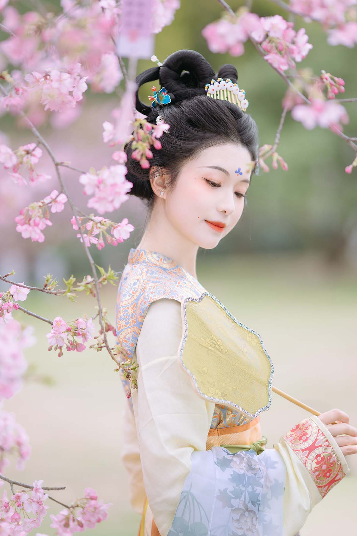 [YITUYU艺图语]2025.03.16 春日游 可可k_