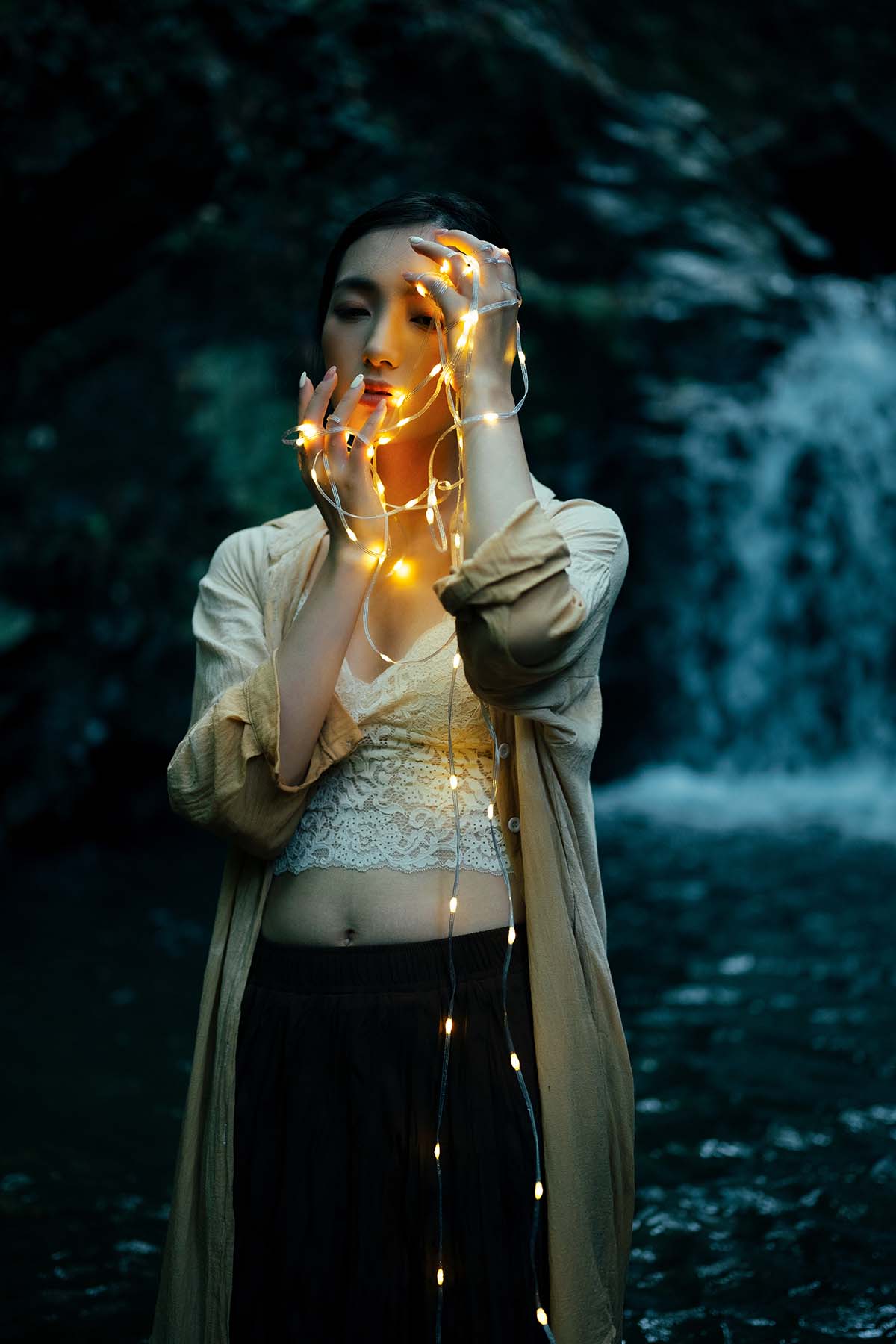 [YITUYU艺图语]2025.03.16 秘境 再来碗酥肉 预览图 - 2