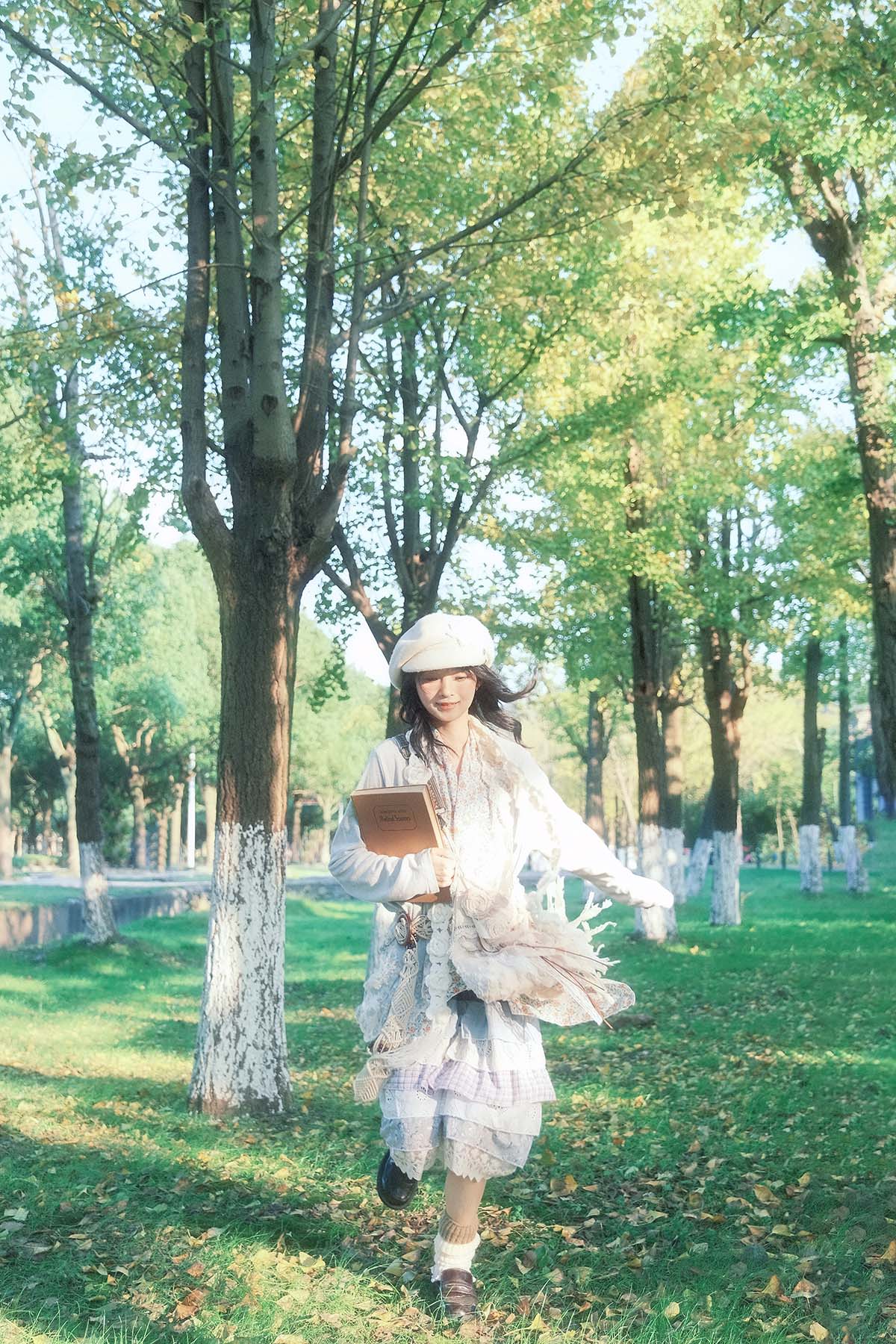 [YITUYU艺图语]2025.03.20 时光的暖色调 乌堆少女 预览图 - 2