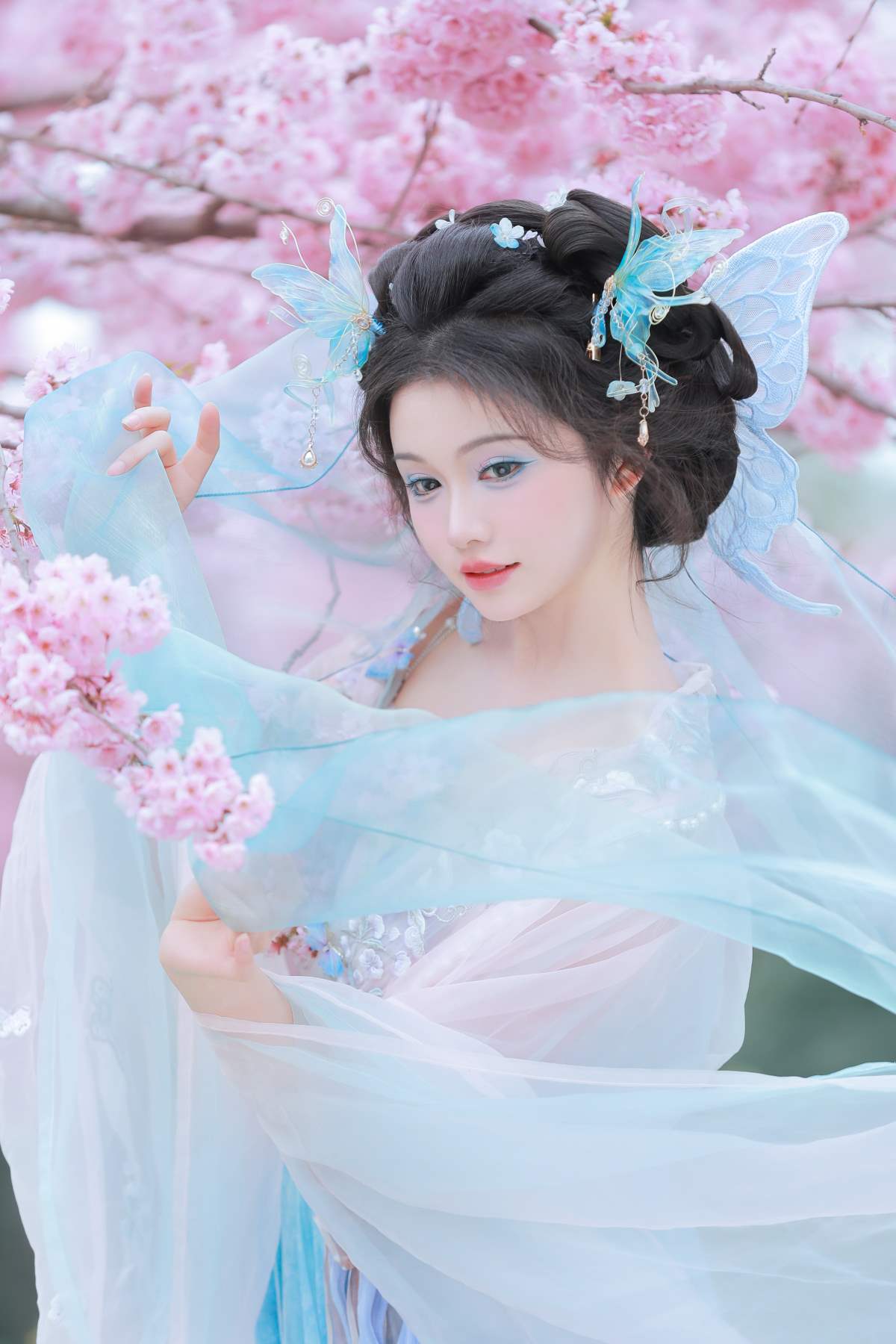 [YITUYU艺图语]2025.03.21 樱舞蝶衣 十元zz