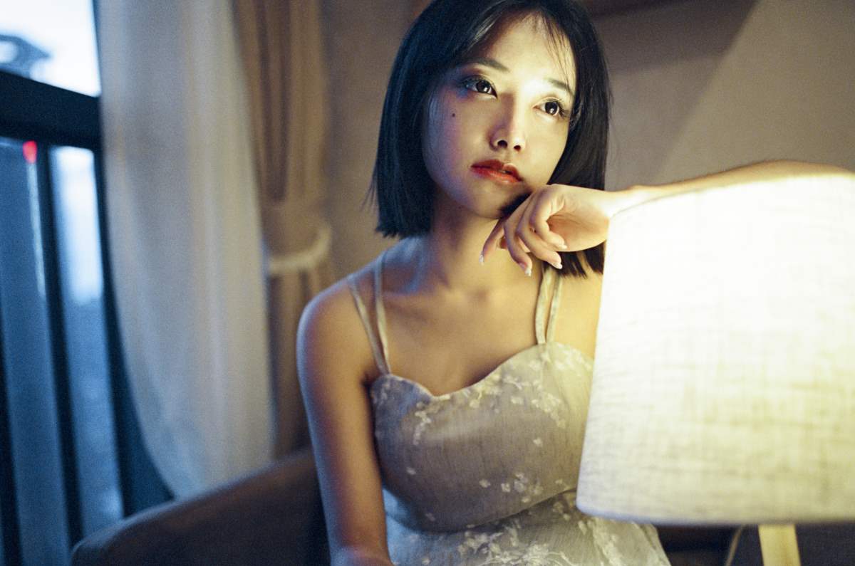 [YITUYU艺图语]2025.03.23 忽深忽浅的寂寞 纪慧源Juice