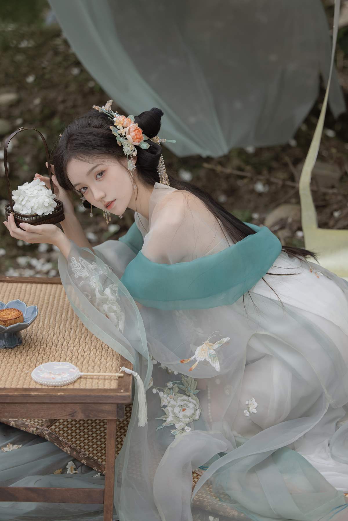 [YITUYU艺图语]2025.03.23 看尽长安花 抱走柒柒