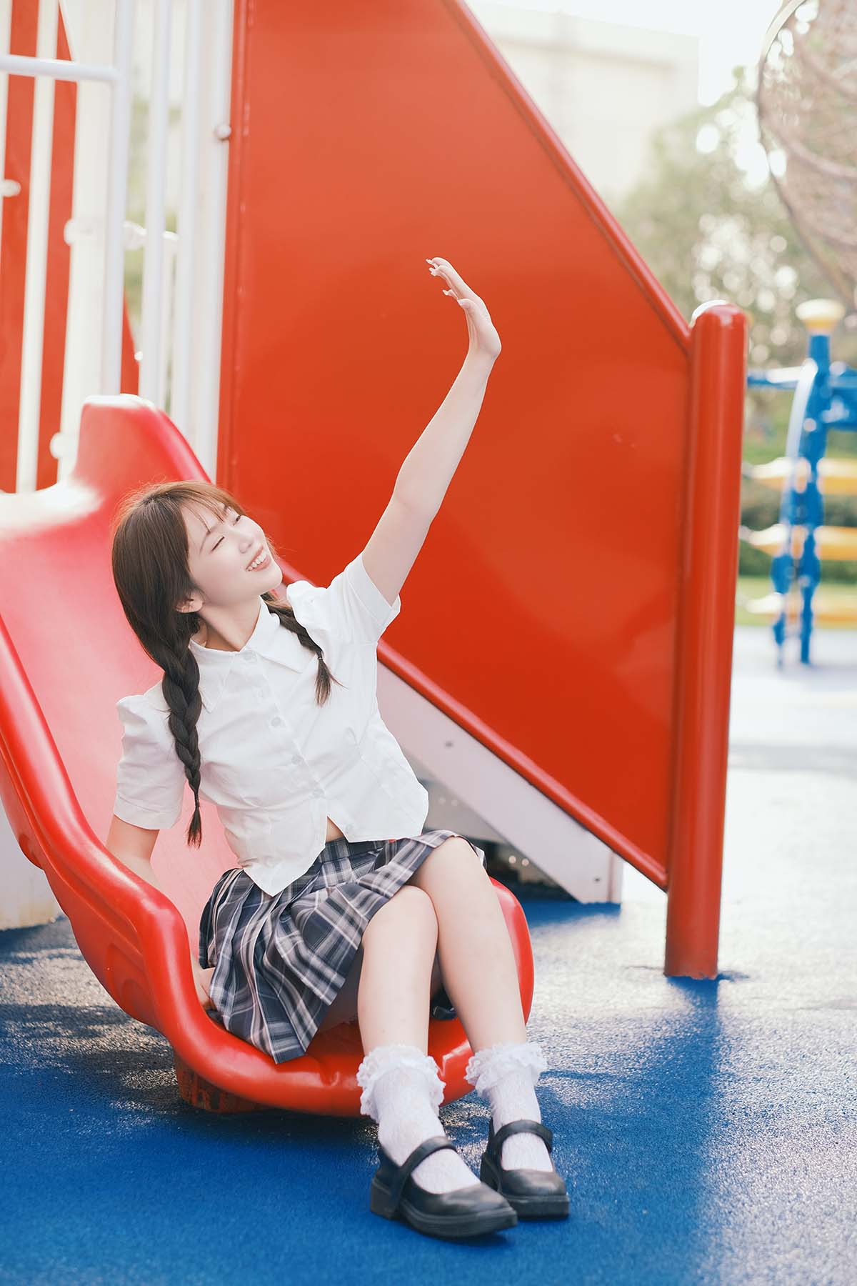 [YITUYU艺图语]2025.03.23 一起去游乐园吧 泡芙小方 预览图 - 2