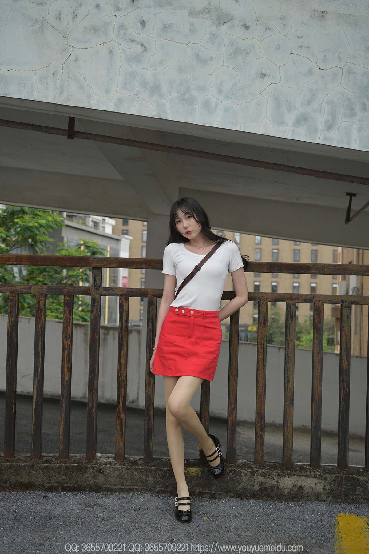 [IESS异思趣向] 2025.05.19 丝享家2057：团团《红裙子（下）》