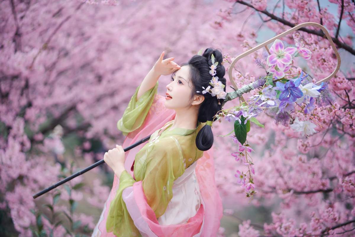 [YITUYU艺图语]2025.03.26 樱花少女 兔牙w 预览图 - 2