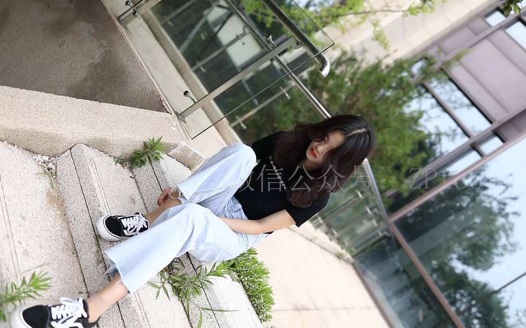 [LSS山茶摄影]丝足视频 NO.068