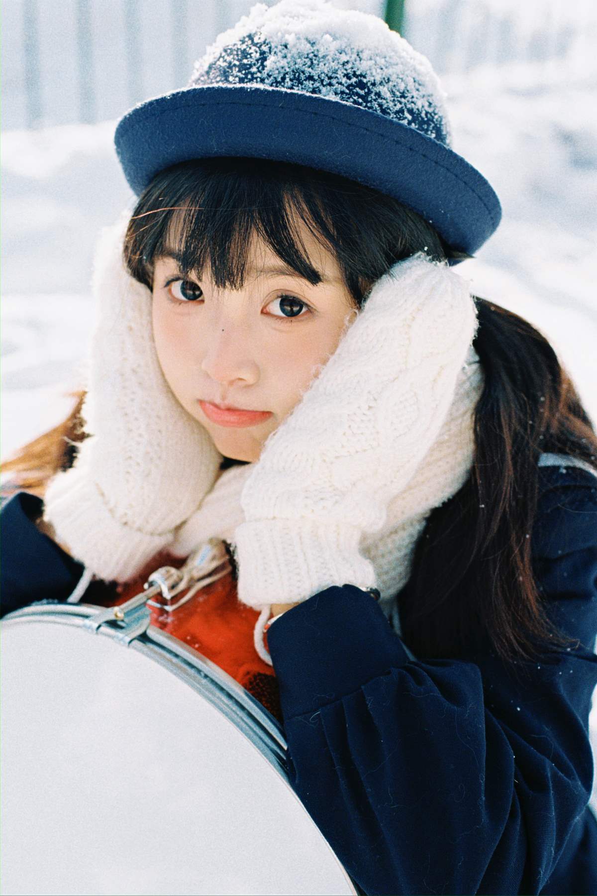 [YITUYU艺图语]2025.03.29 雪地里的jk 呼叫呼呼 预览图 - 2