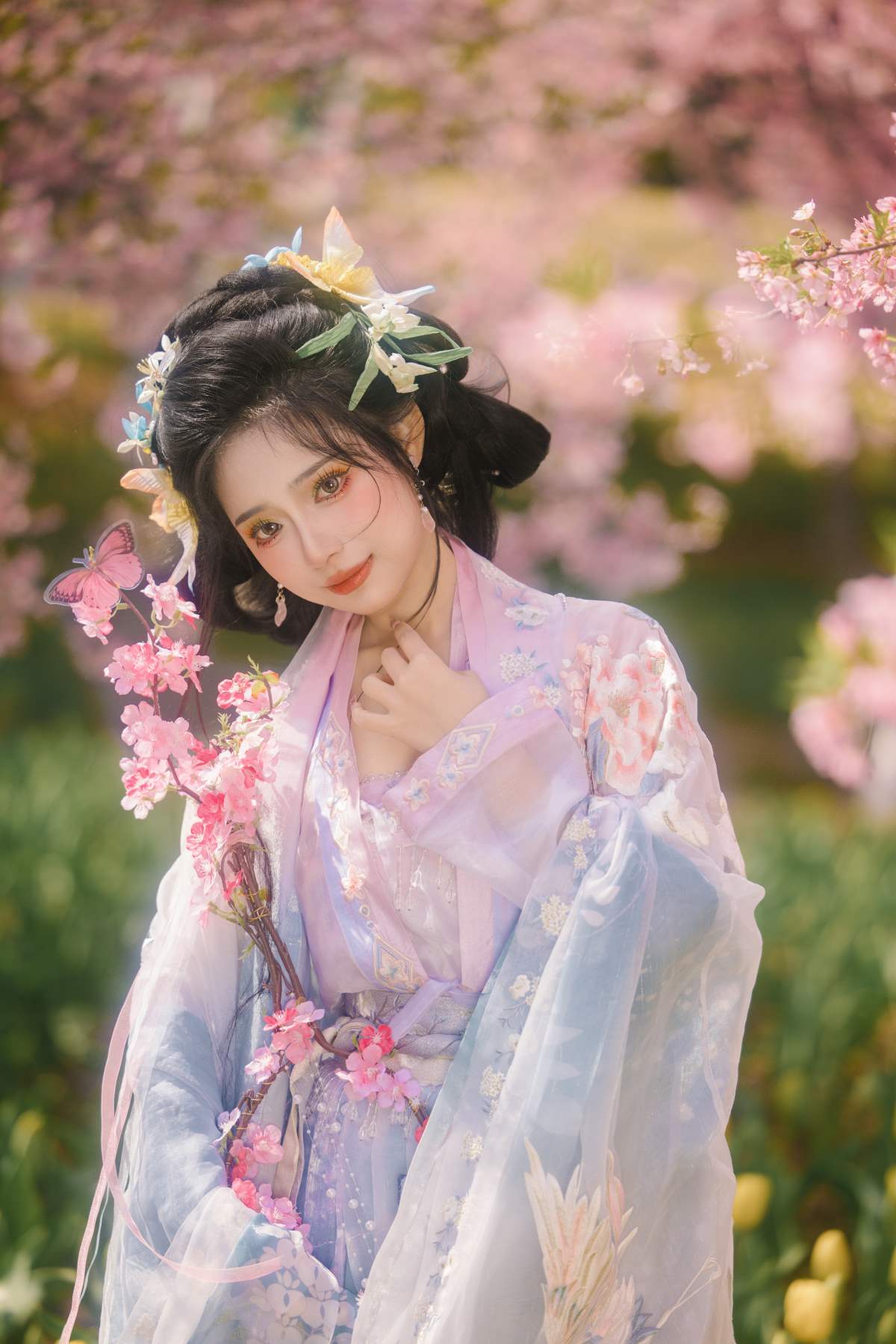 [YITUYU艺图语]2025.03.29 樱花雨 衔鹿