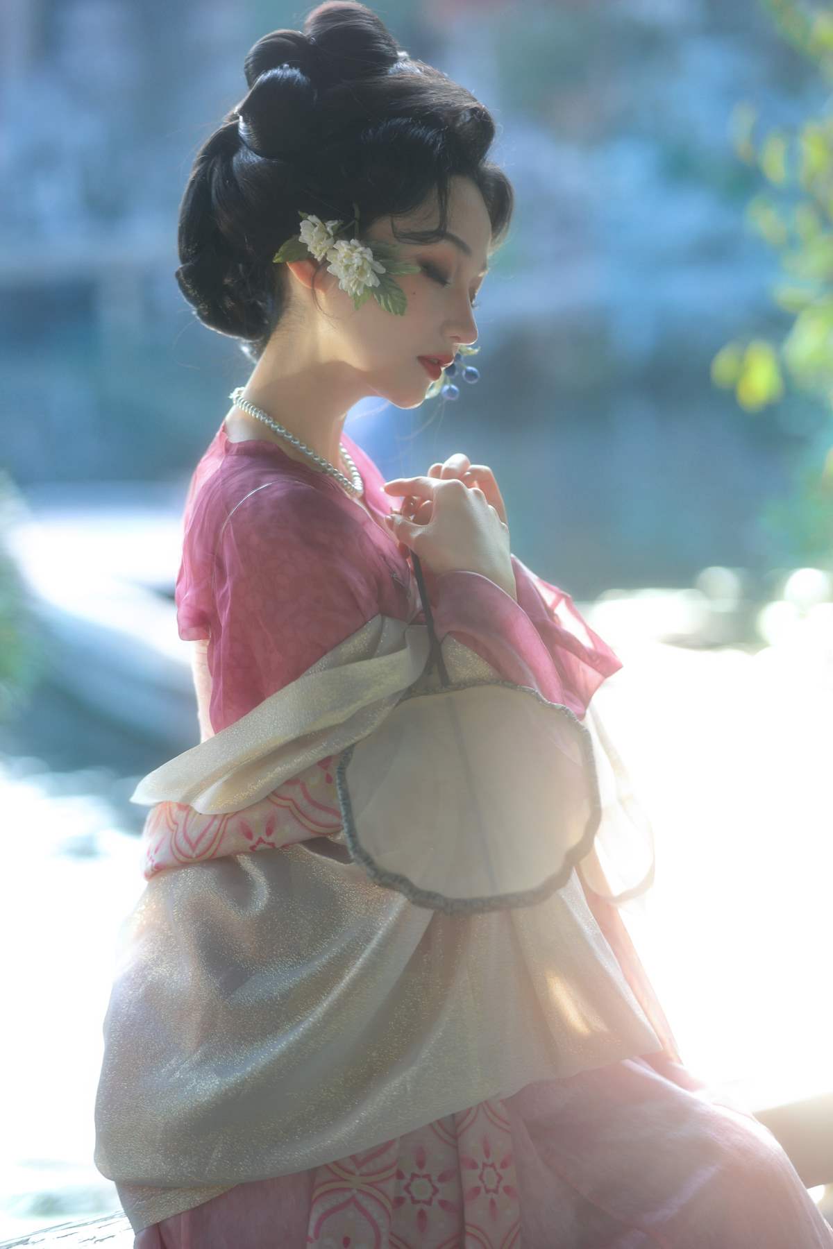 [YITUYU艺图语]2025.03.30 春去秋来只盼闯入你的眼眸 猫猫猫阿姨