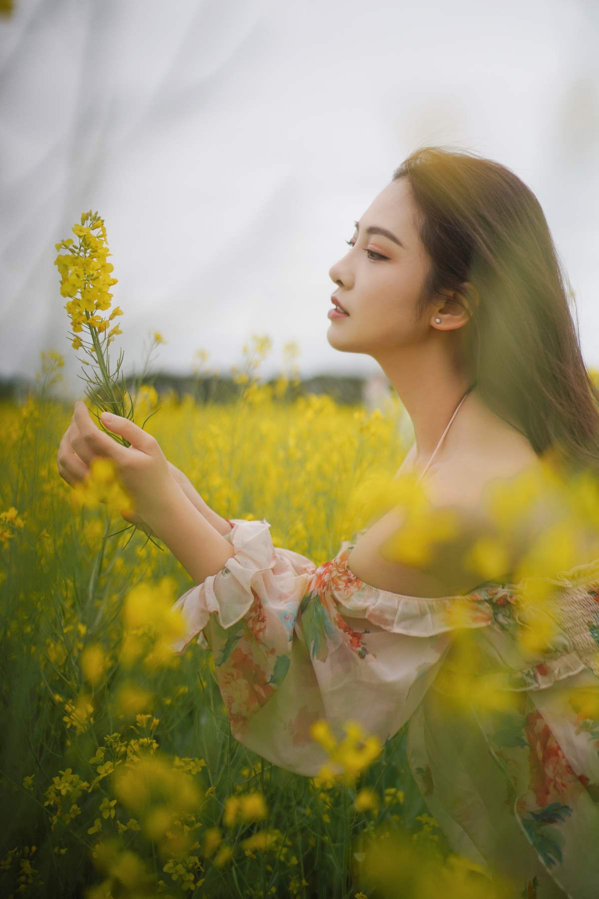 [YITUYU艺图语]2025.03.30 花田仙子 颖儿YY 预览图 - 2