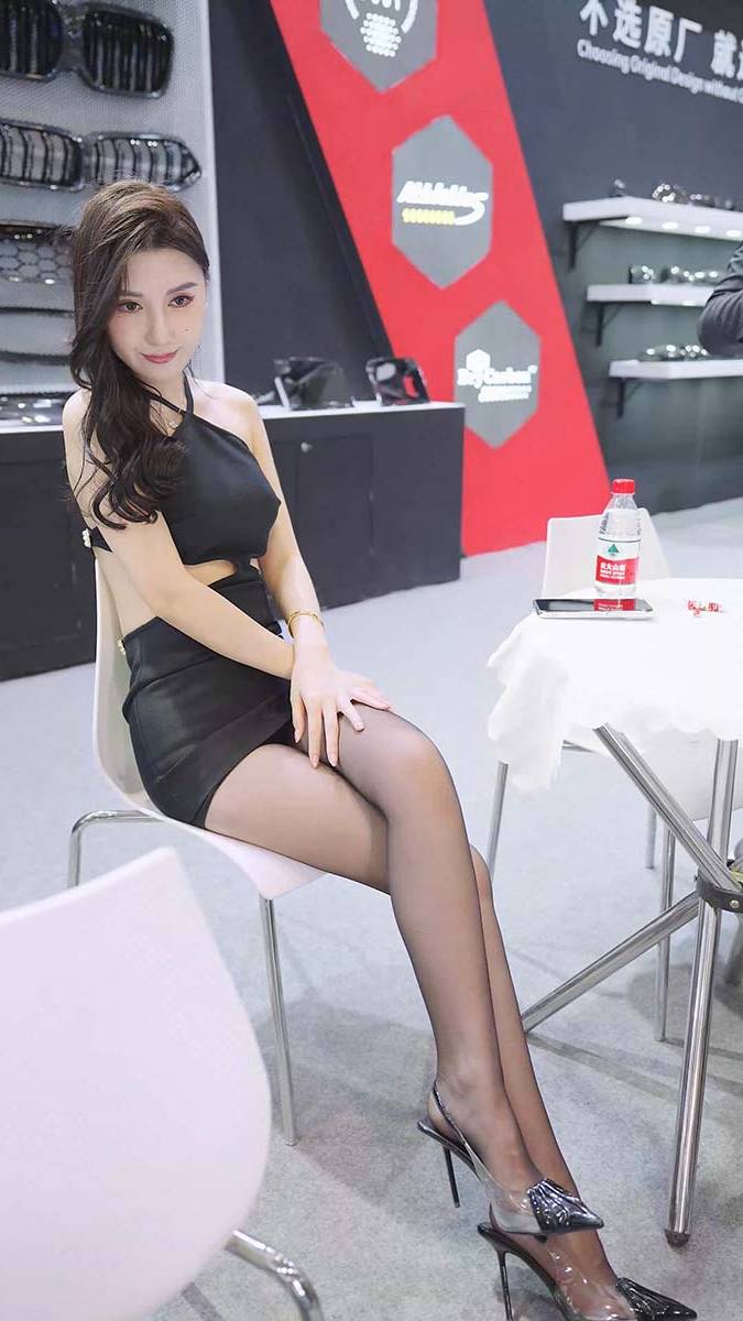 2024 深圳改装车展 Auto Salon 车模抖音网红随拍 95