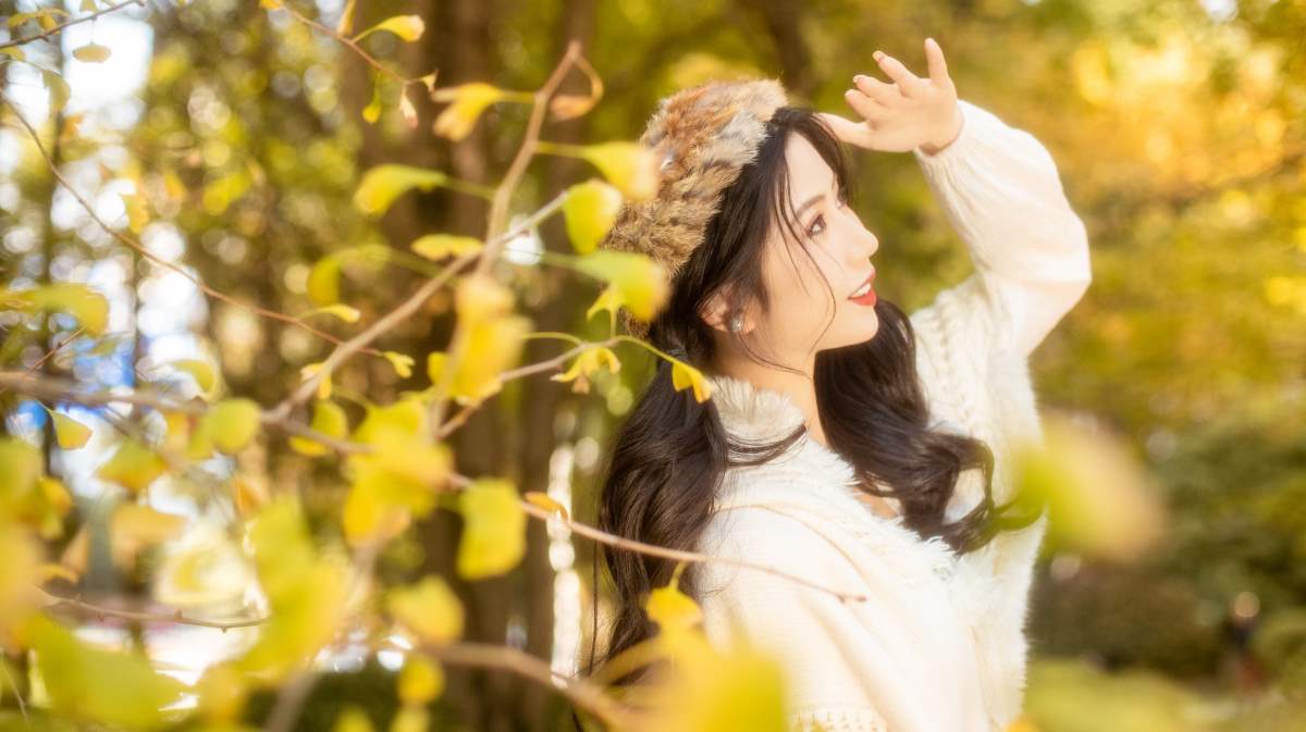 [YITUYU艺图语]2025.03.22 晚秋 要吃芒果嘛 预览图 - 2