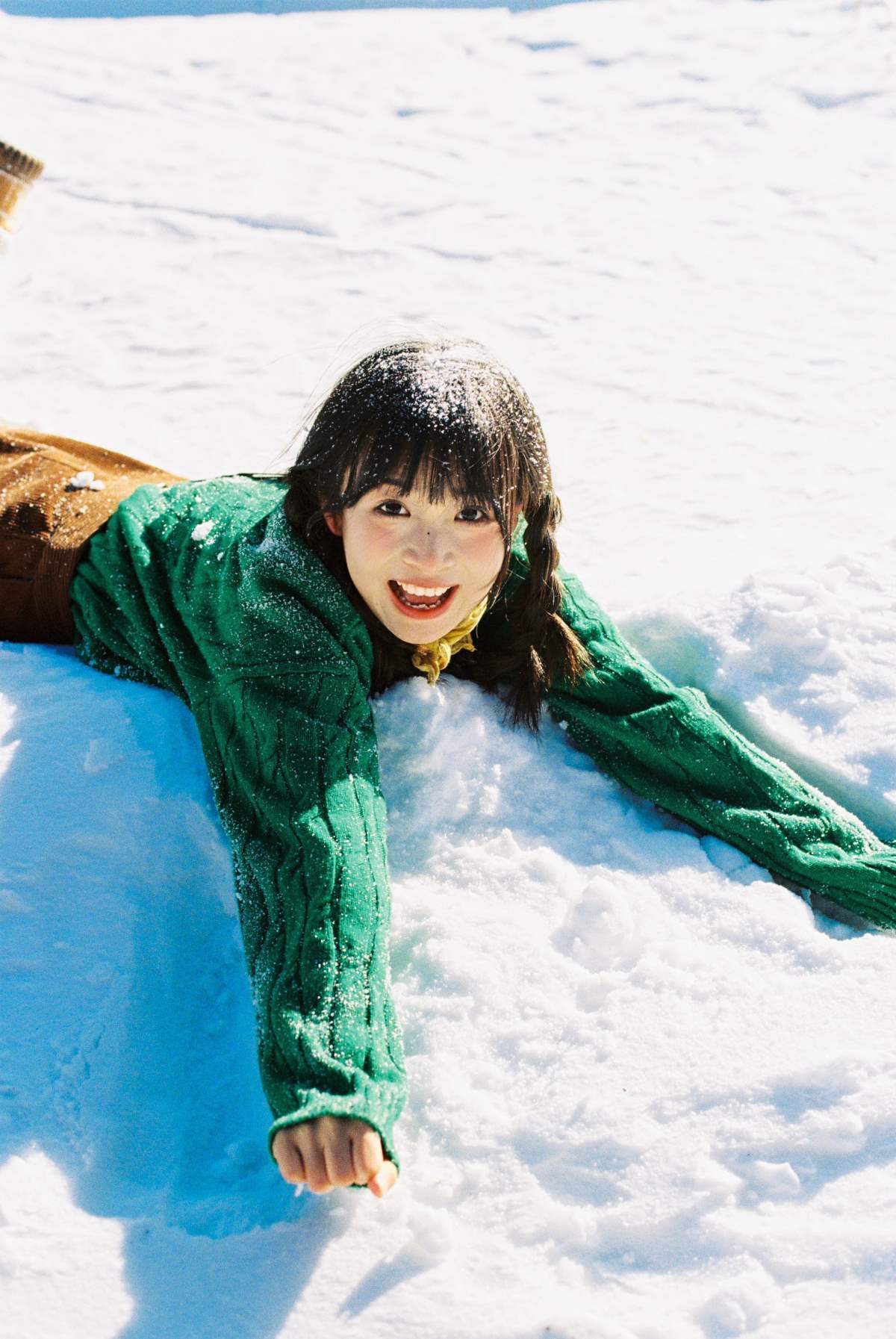 [YITUYU艺图语]2025.04.02 雪中小木屋 呼叫呼呼 预览图 - 2