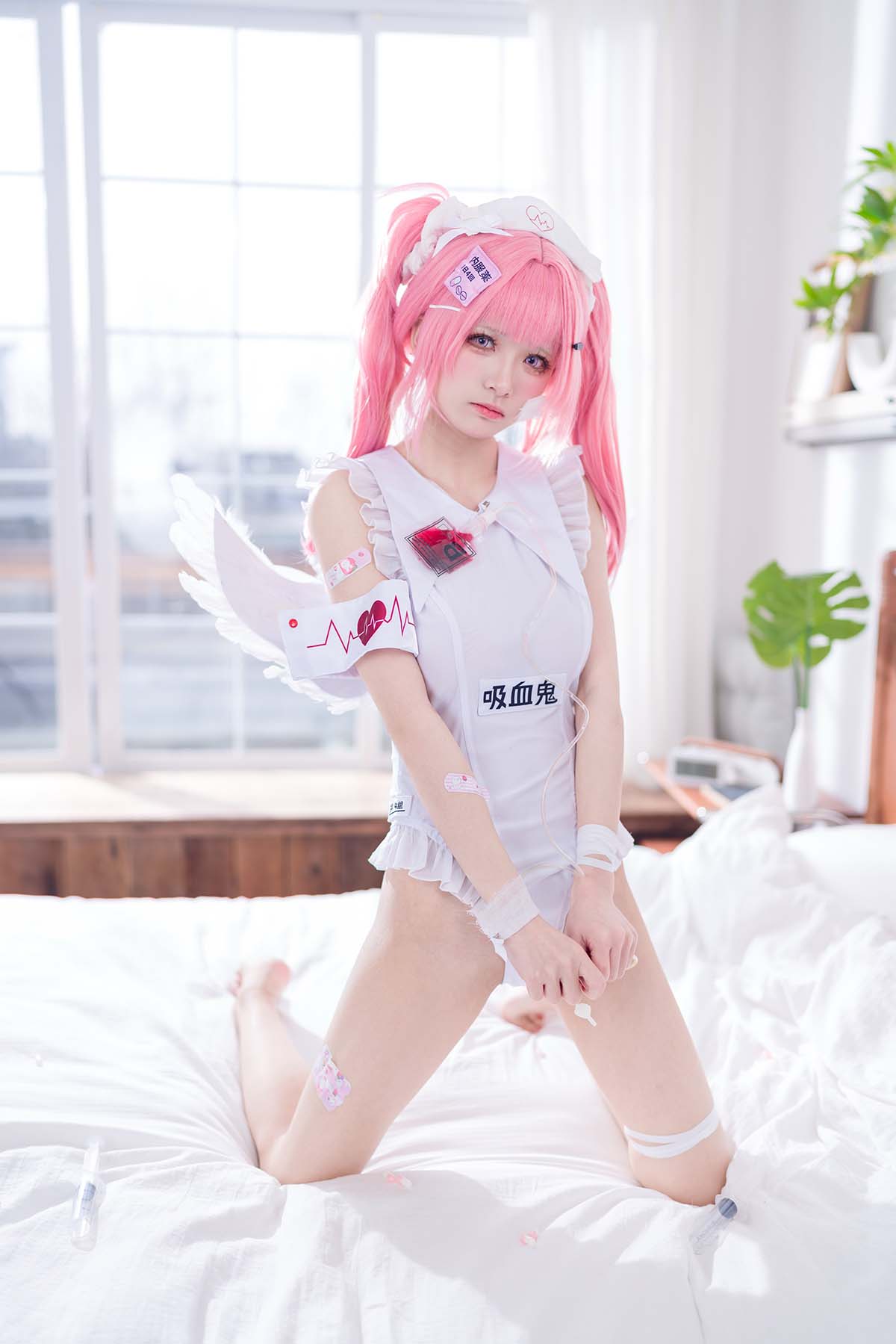 九柒喵 – 小护士针筒