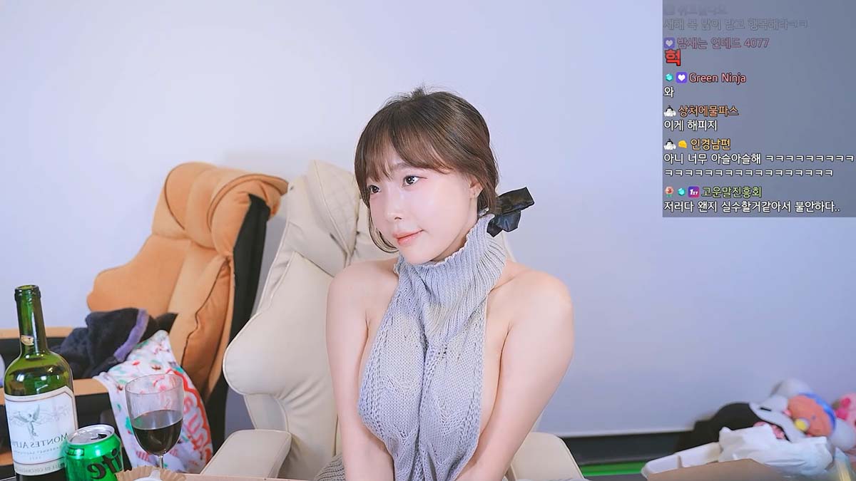 姜仁卿 Kang In-kyung – Live Broadcast Room 预览图 - 2