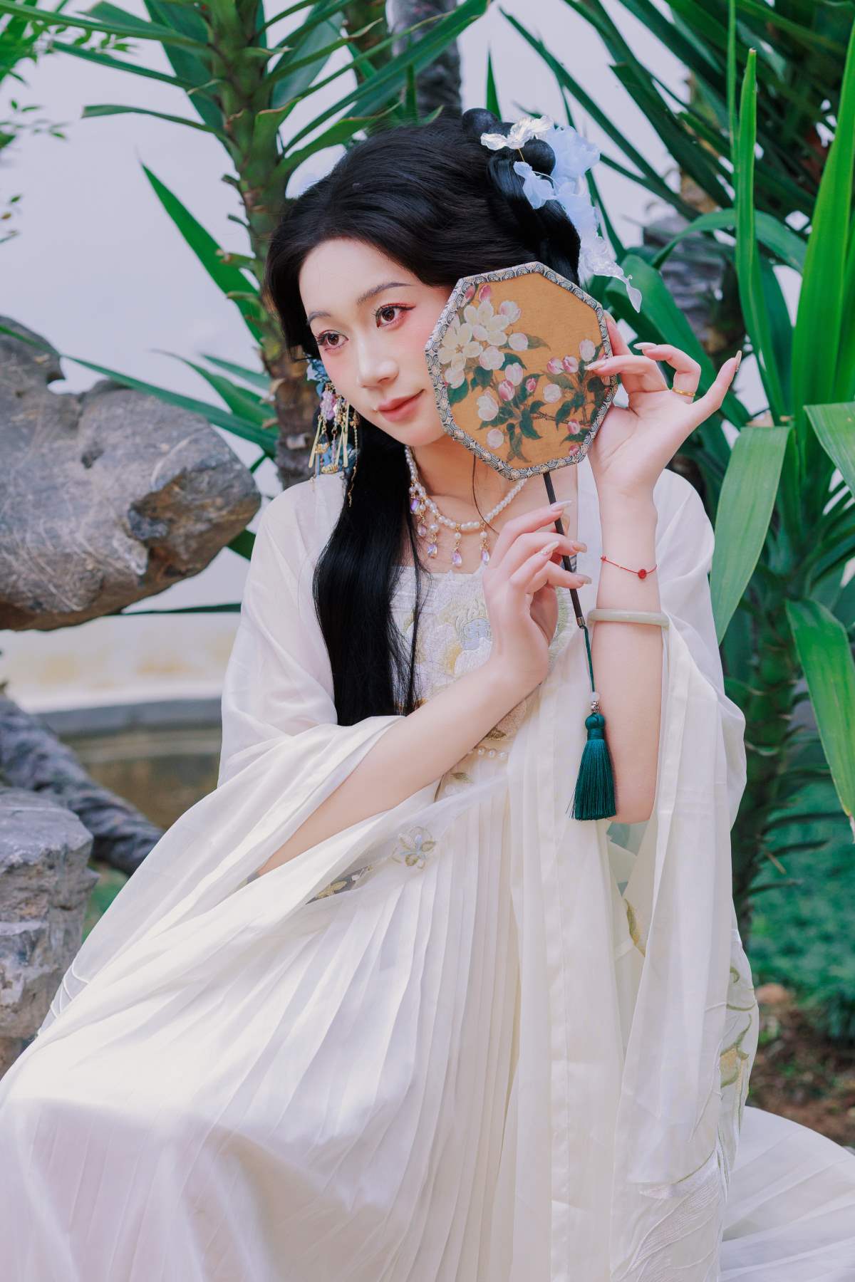 [YITUYU艺图语]2025.04.08 樱花落 瓯 预览图 - 2