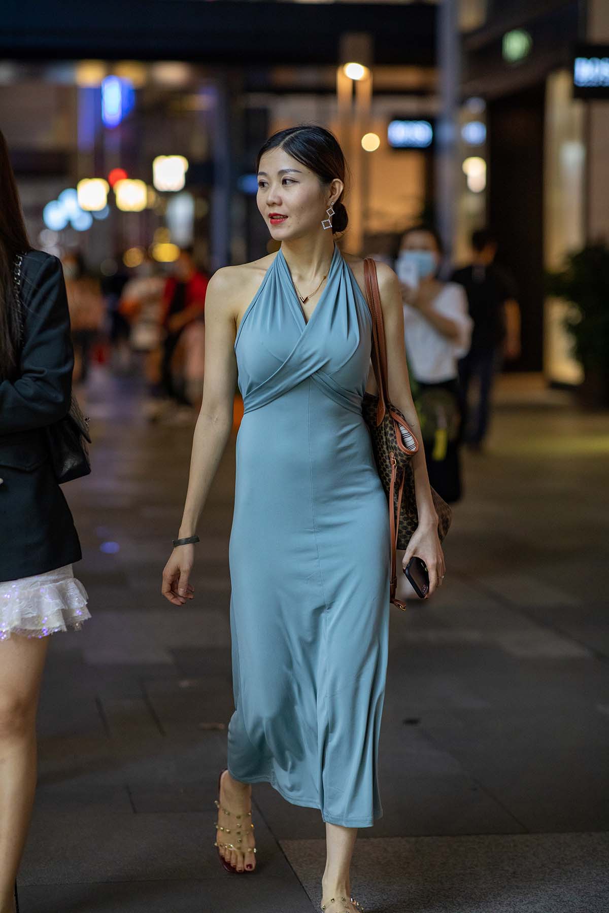 精选街拍作品 NO.4236 温婉迷人长裙