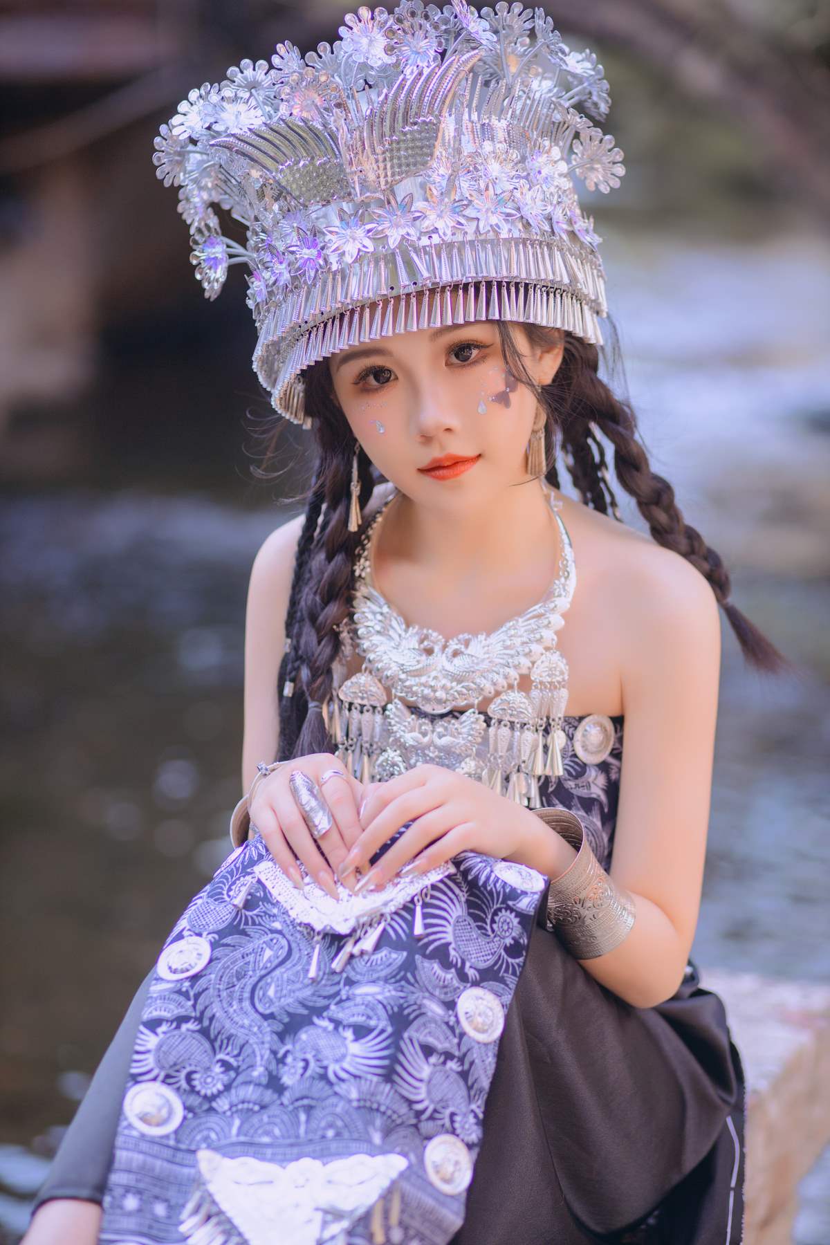 [YITUYU艺图语]2025.04.11 苗疆阿妹 小林 预览图 - 2