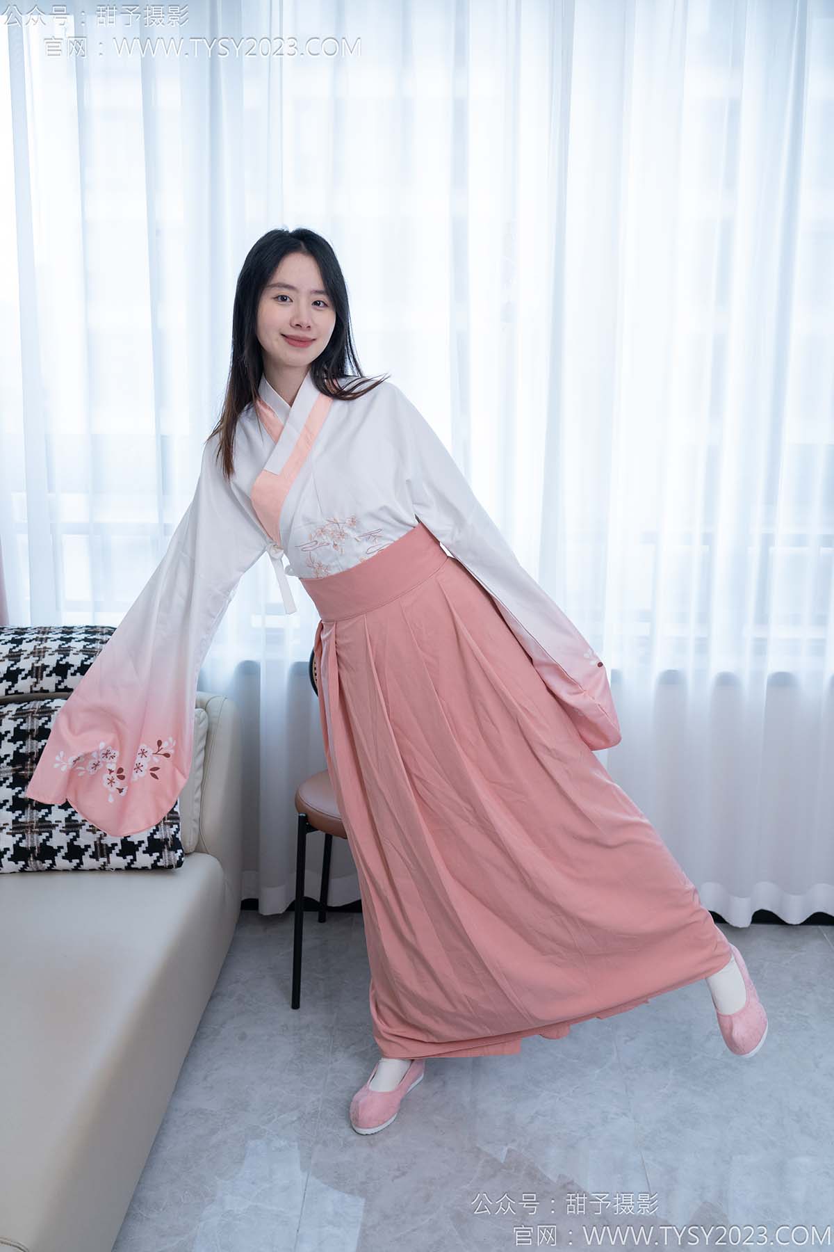 甜予摄影 NO.183 知知-布鞋、白棉袜、裸足