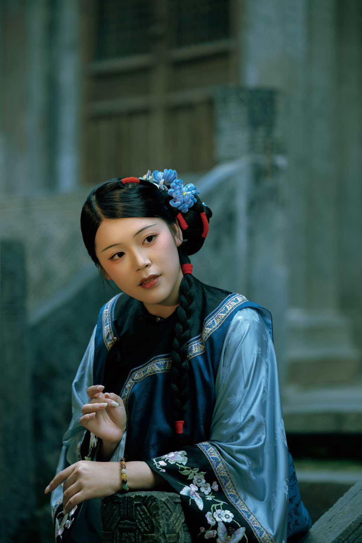 [YITUYU艺图语]2025.04.04 拥春 小华冲鸭