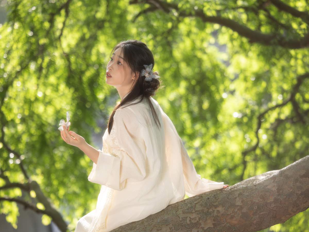 [YITUYU艺图语]2025.04.06 丛林精灵 秋秋