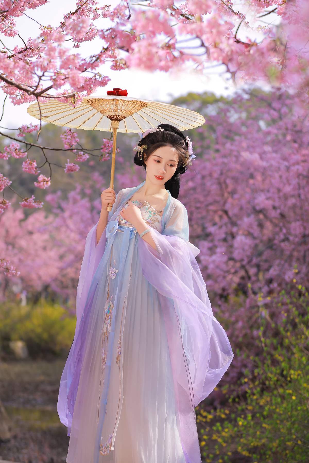 [YITUYU艺图语]2025.04.08 樱花 化妆师-甜 预览图 - 2