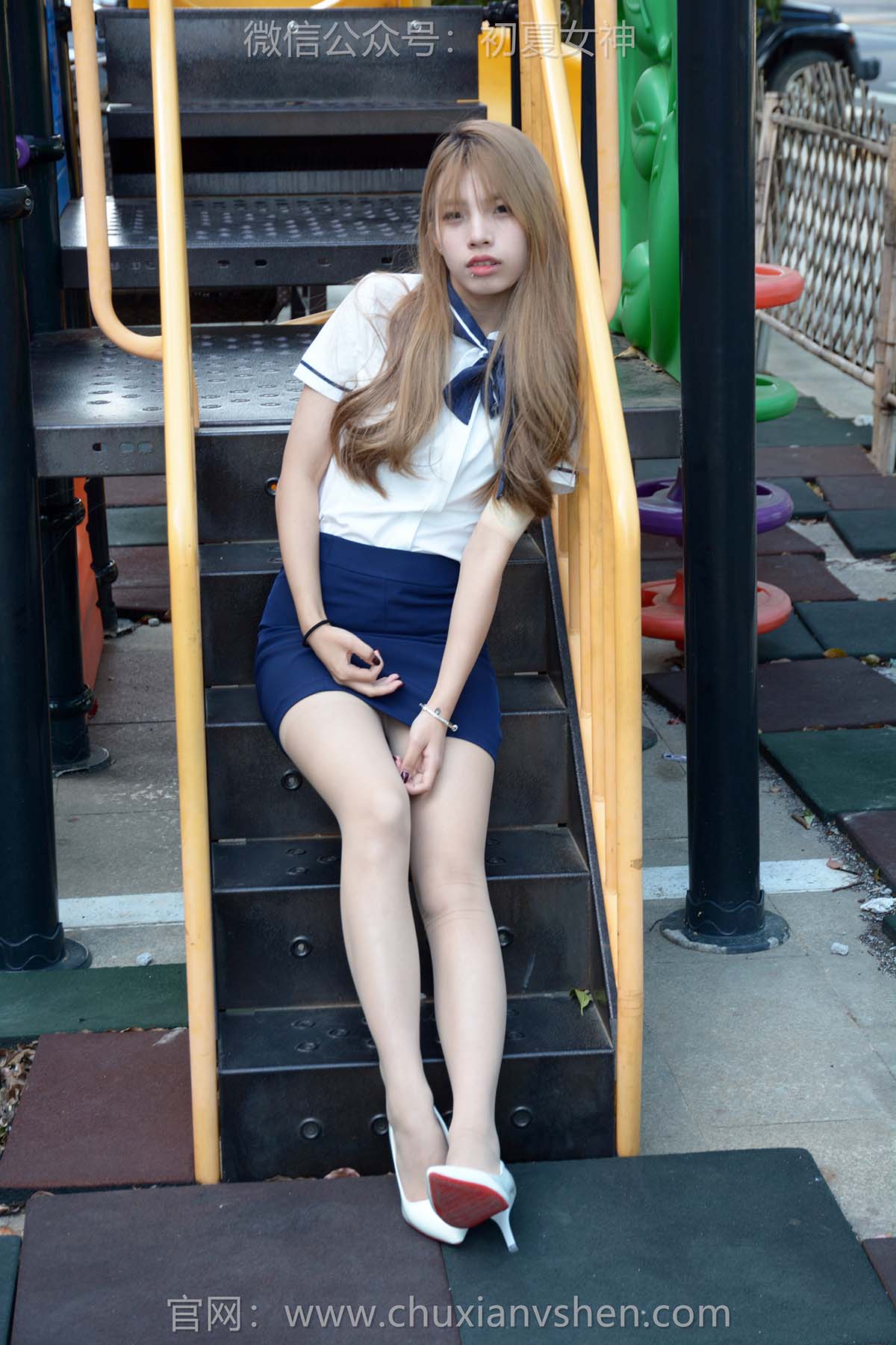 初夏女神 NO.282 番茄 多重看法