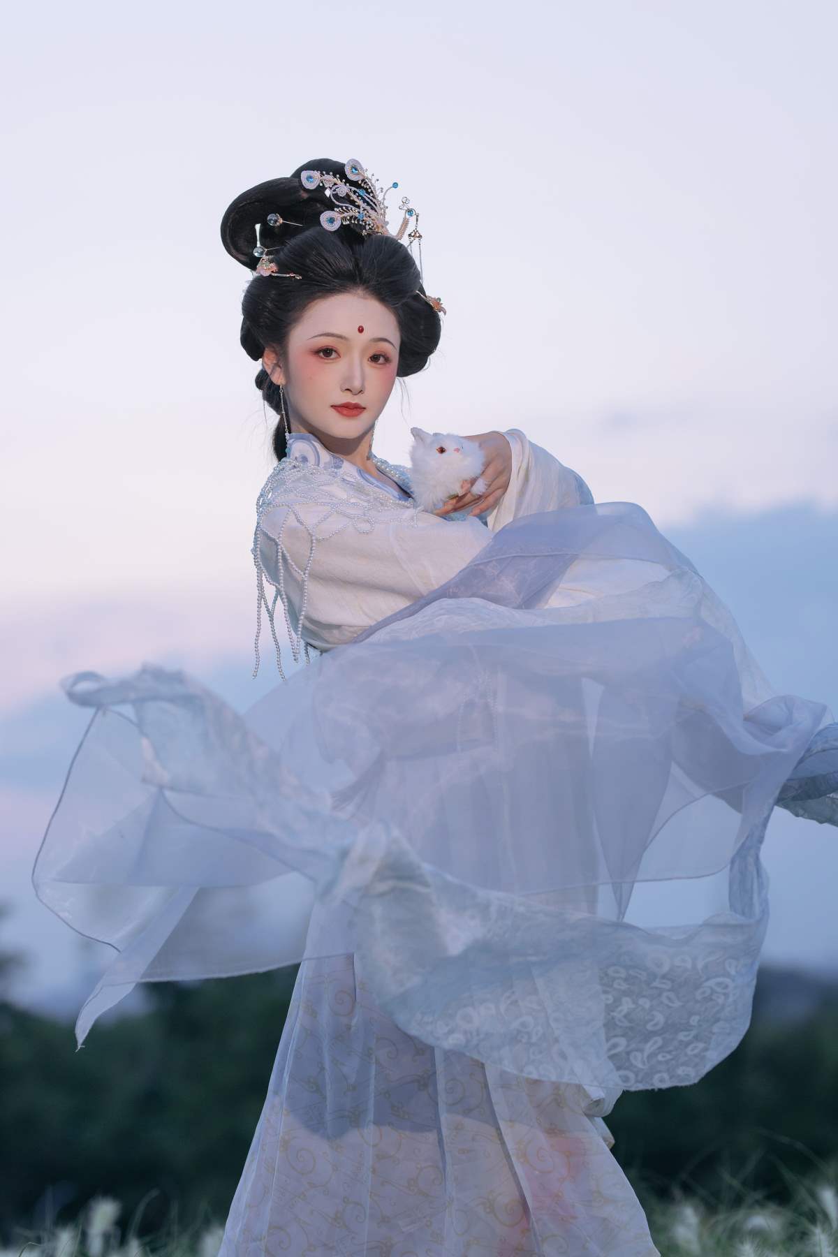 [YITUYU艺图语]2025.04.13 嫦娥奔月 赤嫣在这里 预览图 - 2