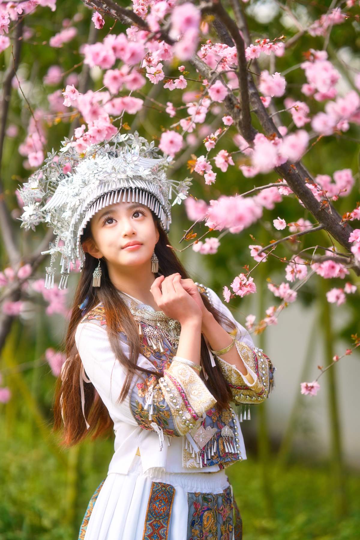 [YITUYU艺图语]2025.04.13 苗家小可爱 小亿