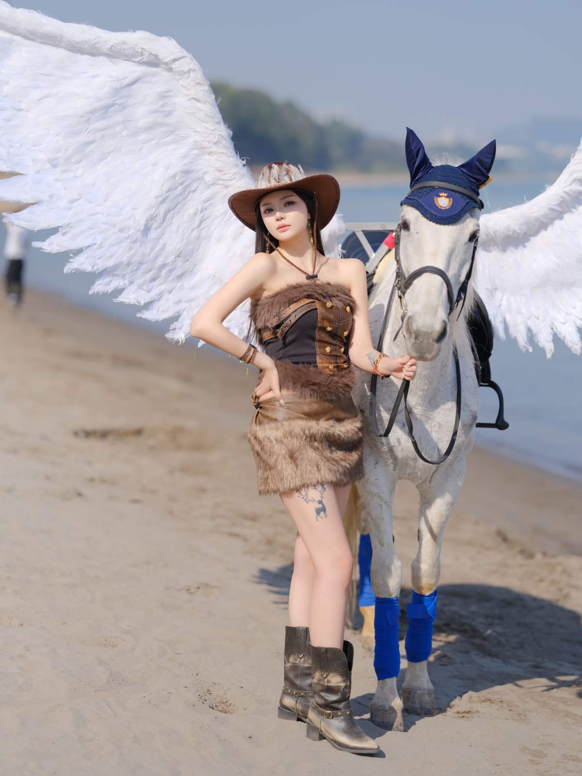 [YITUYU艺图语]2025.04.15 妞仔很忙 z 预览图 - 2