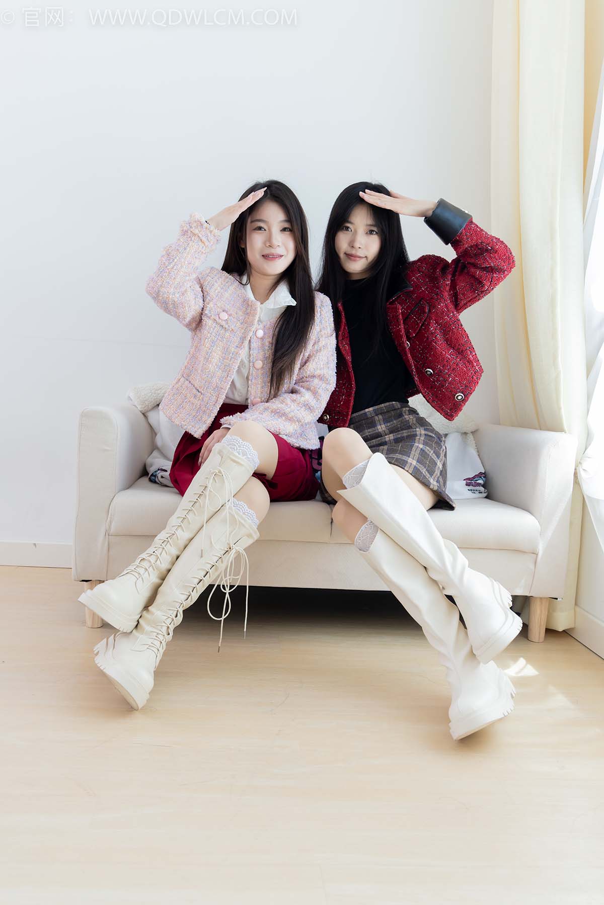 物恋传媒 NO.2375 茯苓闪闪-长靴、白棉袜、厚肉丝