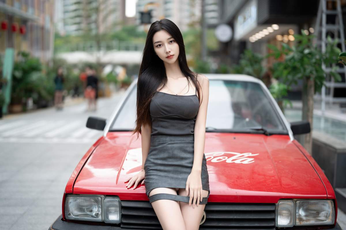 [YITUYU艺图语]2025.04.22 高冷性感女孩 茵籽儿