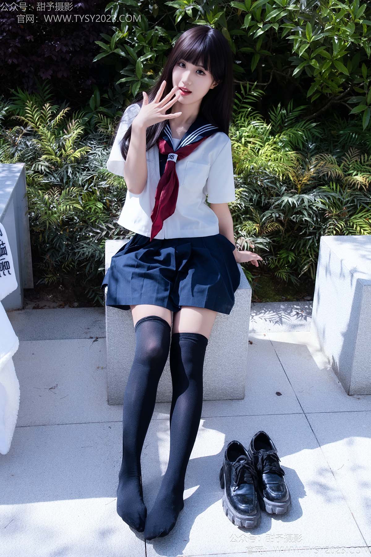 甜予摄影 NO.193 小甜桃-皮鞋、大腿袜、裸足