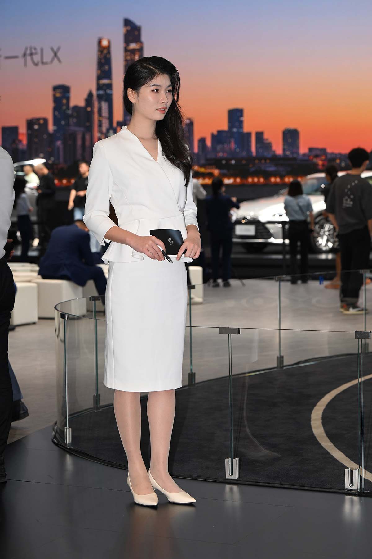 精选街拍作品 NO.4352 白裙礼仪