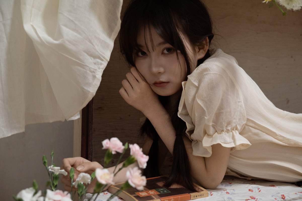 [YITUYU艺图语]2025.04.30 窗外的春 741 预览图 - 2