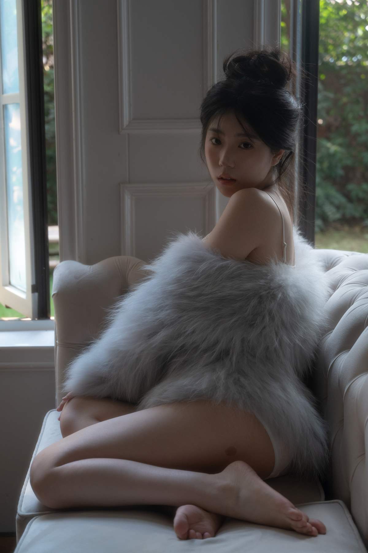 [YITUYU艺图语]2025.04.30 冬日 乐乐 预览图 - 2