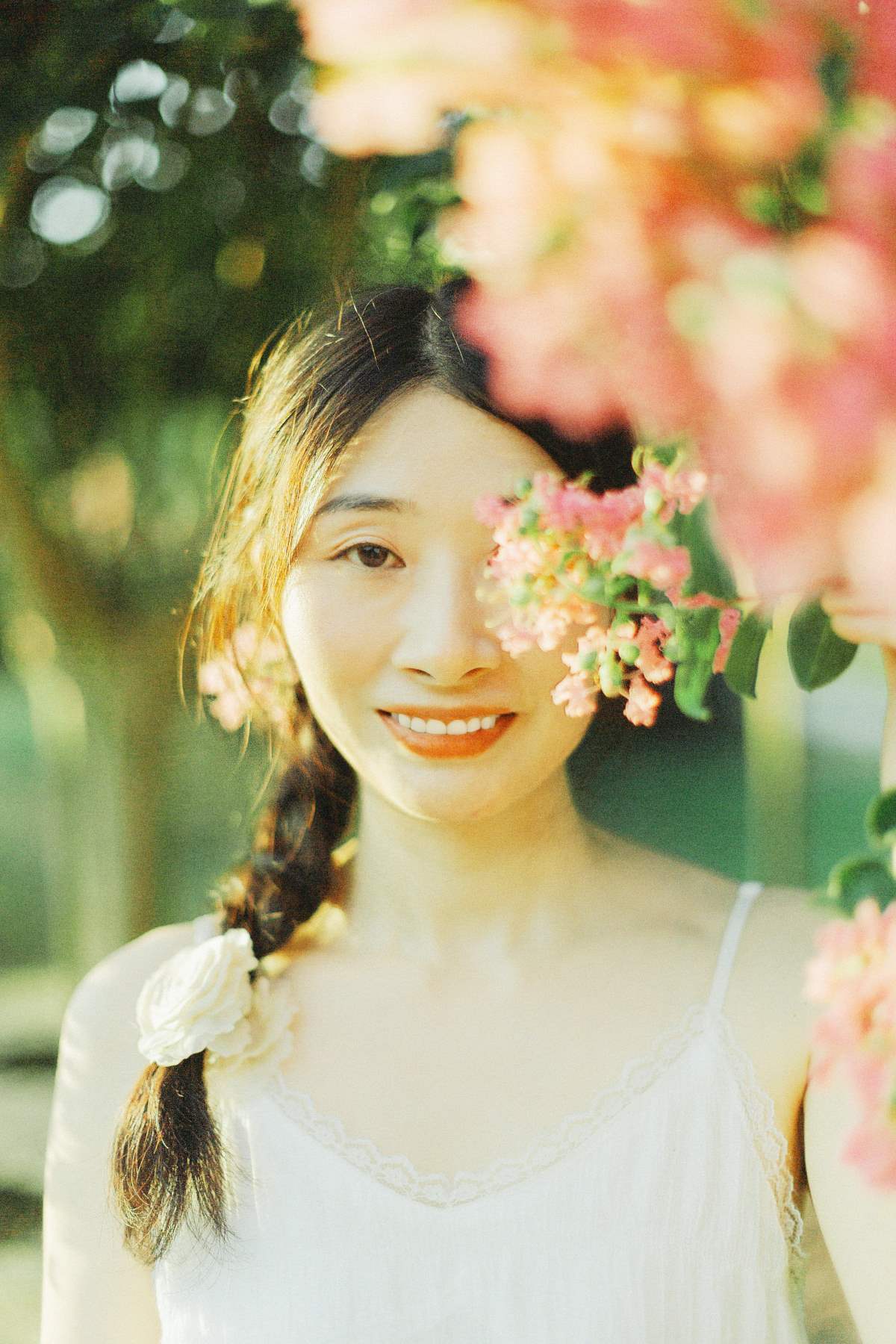 [YITUYU艺图语]2025.04.30 紫藤花开 十二 预览图 - 2