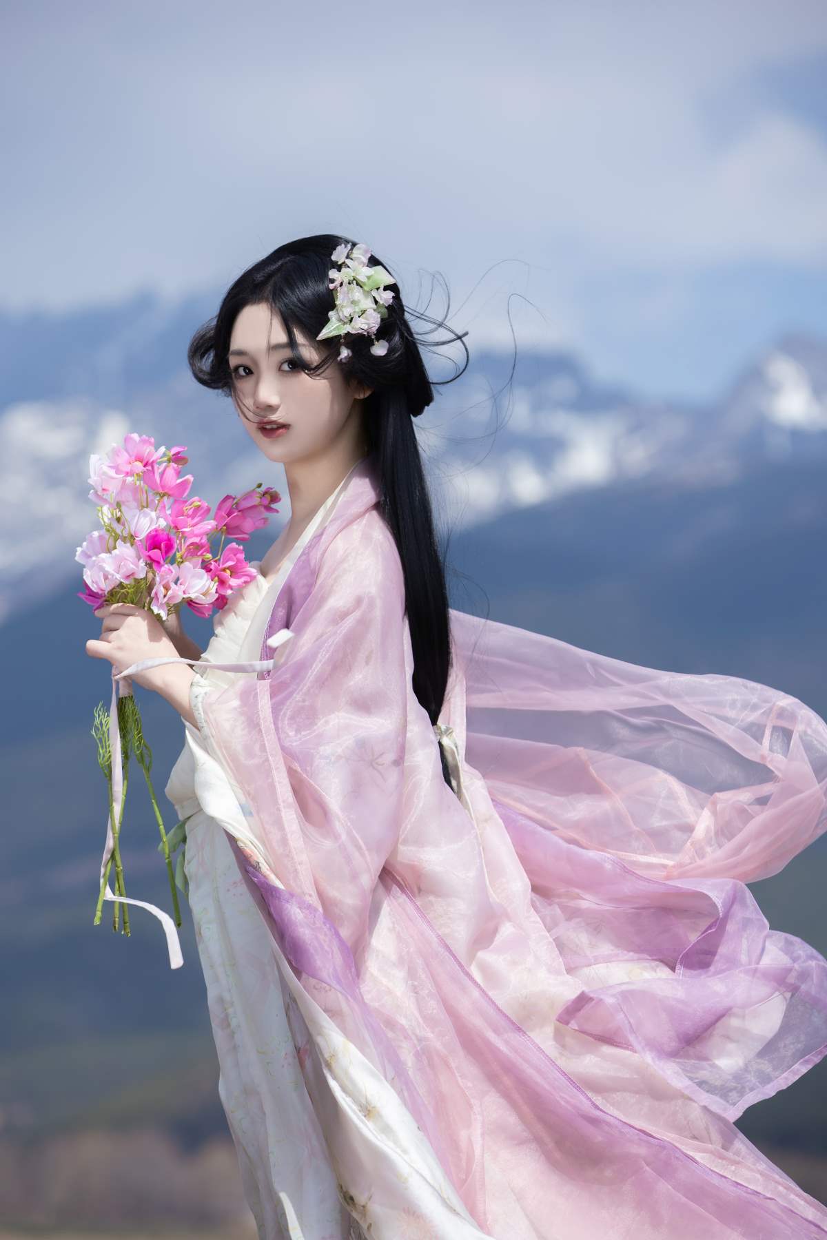 [YITUYU艺图语]2025.05.01 眉间雪 晚江亭