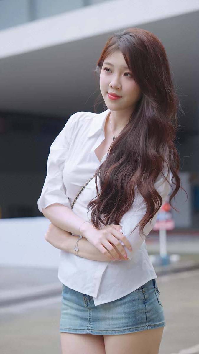 2024 深圳粤港澳大湾区车展 Model 车模随拍 103