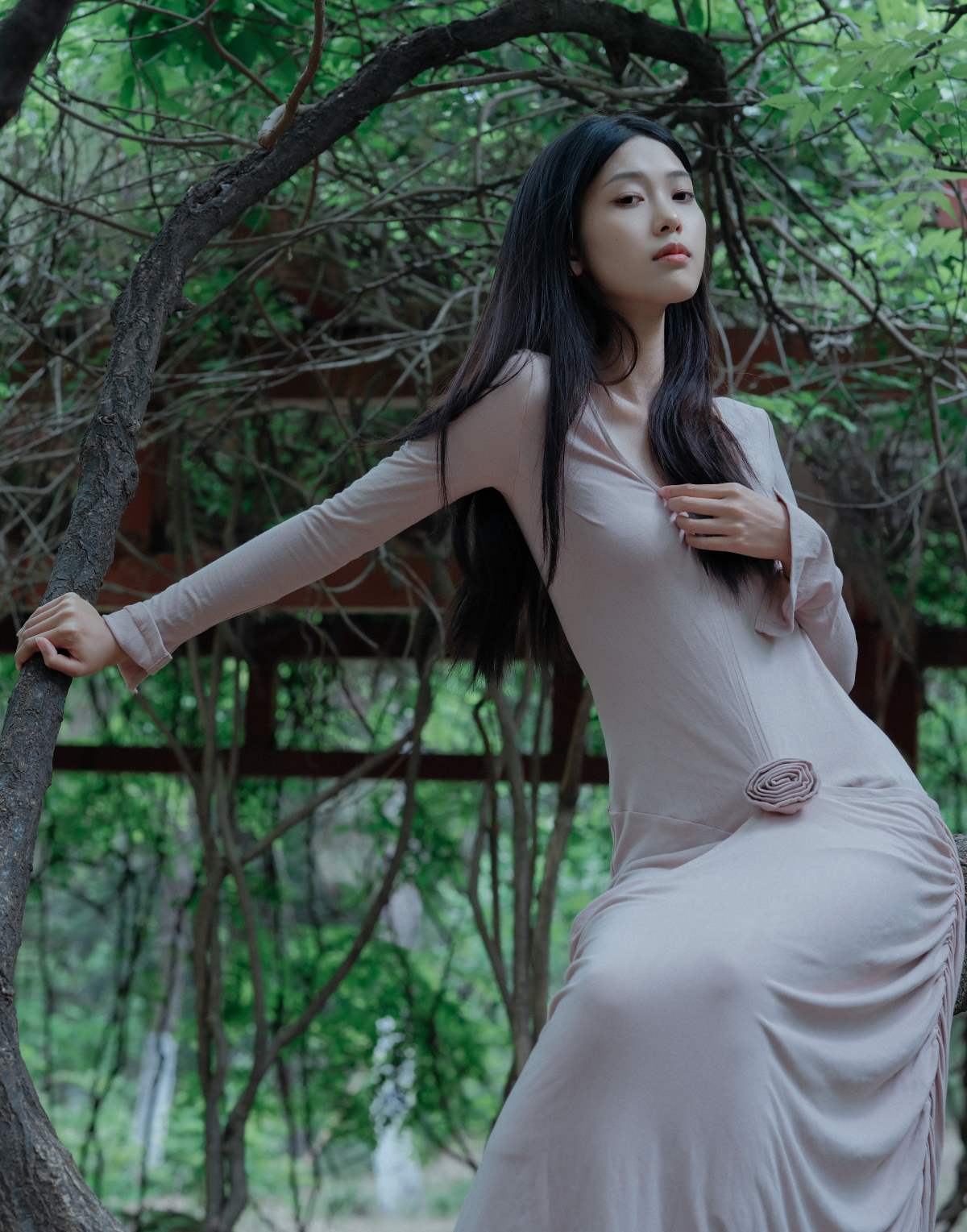 [YITUYU艺图语]2025.05.04 葳蕤 钰清风