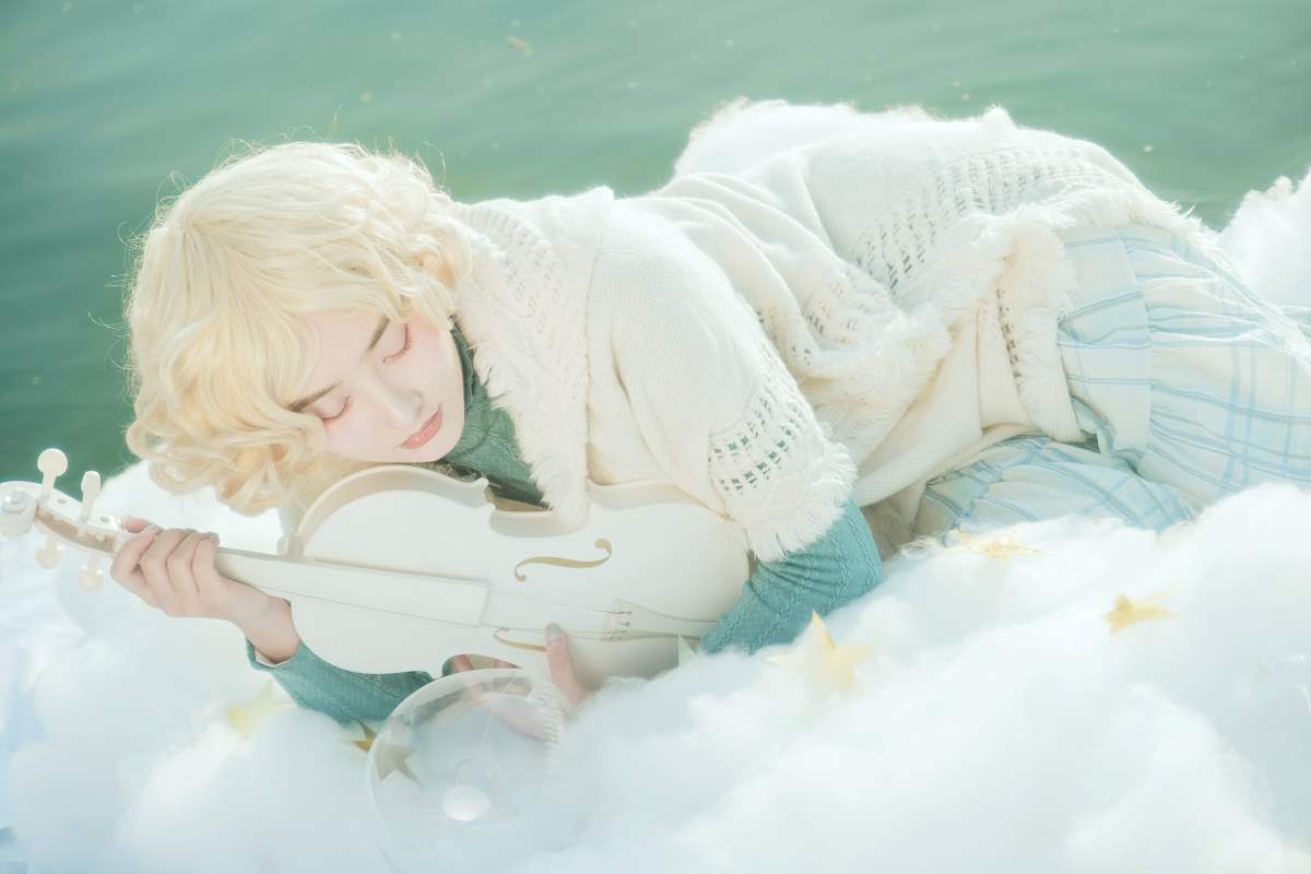 [YITUYU艺图语]2025.05.10 云上有旋律曲 小柔 预览图 - 2