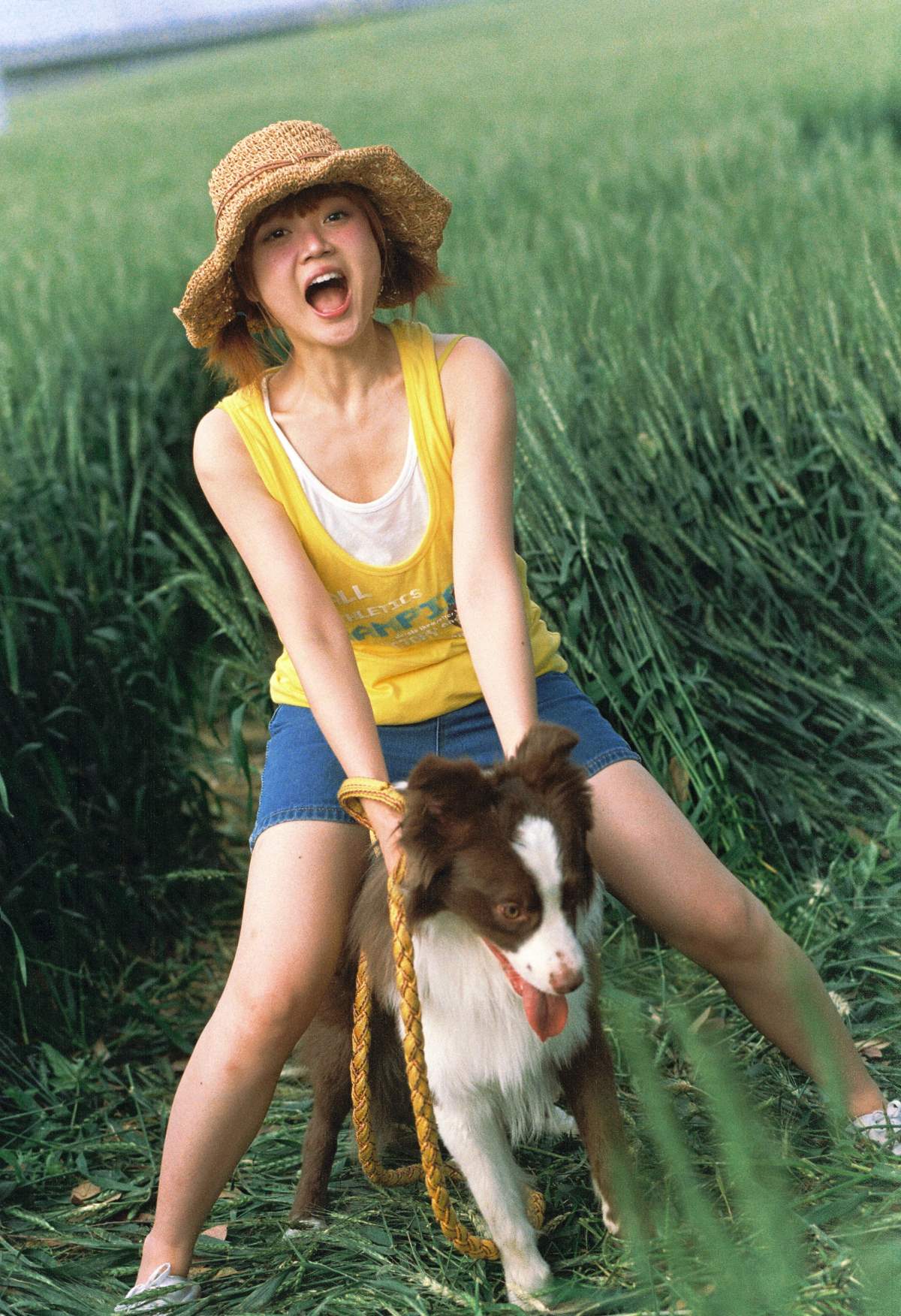 [YITUYU艺图语]2025.05.12 麦田，少女，和狗 俊熙眼子