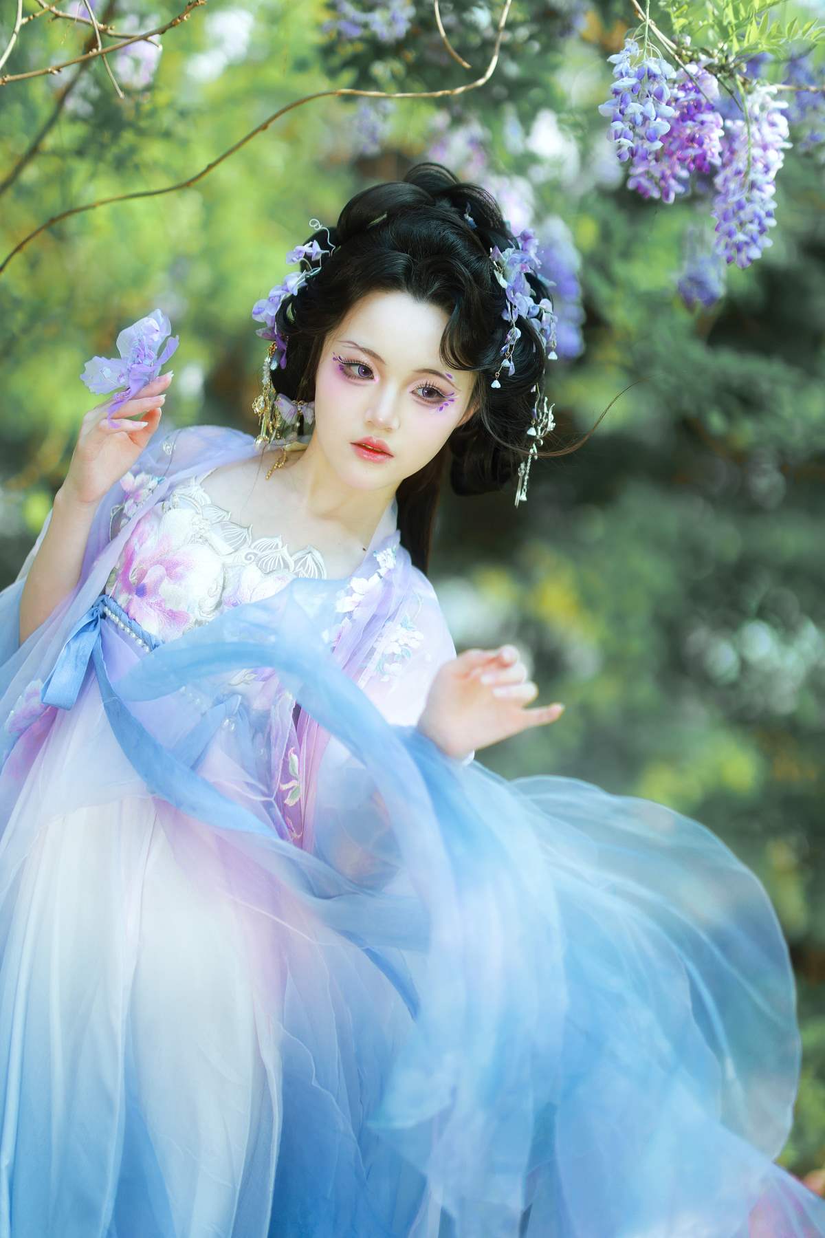 [YITUYU艺图语]2025.05.12 紫色风铃 仙落 预览图 - 2