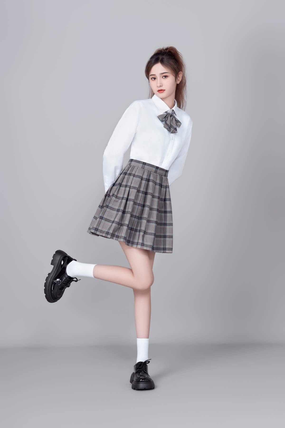 [YITUYU艺图语]2025.05.16 白衫格裙：少女活力映像 坎杜克