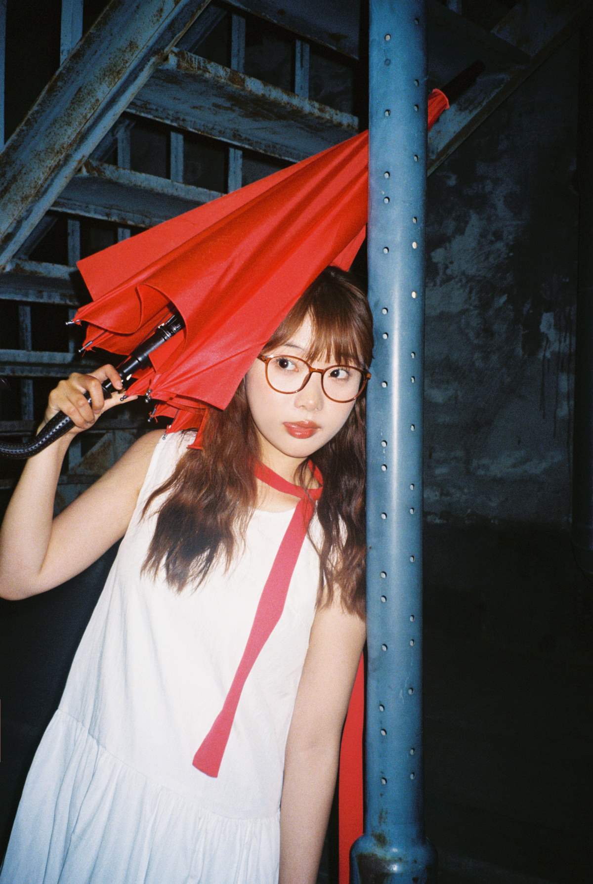 [YITUYU艺图语]2025.05.16 我的胶片机在晚上也不会撒谎！ 吴椿椿 预览图 - 2