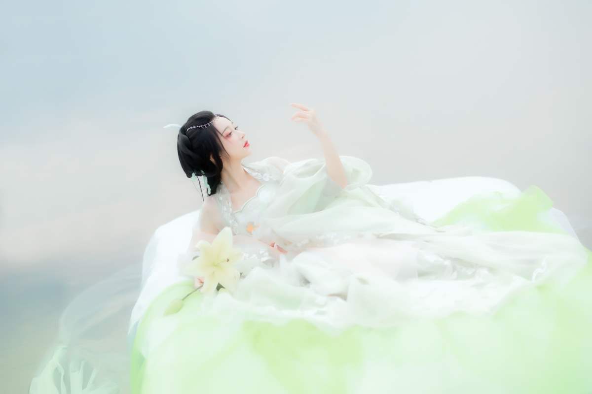 [YITUYU艺图语]2025.05.18 绿梅 绮罗生的小苏苏