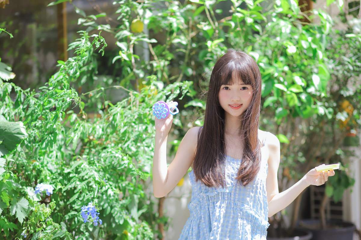 [YITUYU艺图语]2025.05.19 夏日街道 菠萝有点甜