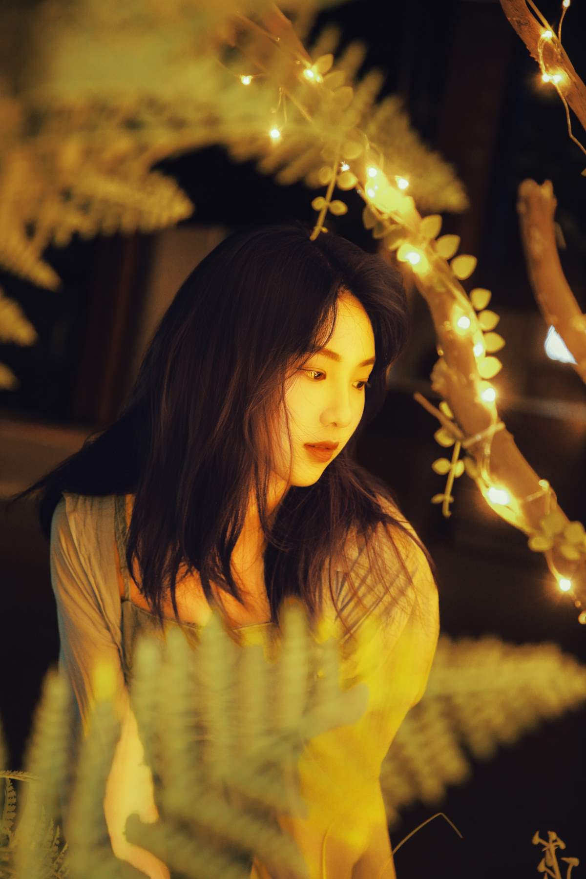 [YITUYU艺图语]2025.05.22 仲夏之夜 简小橙 预览图 - 2